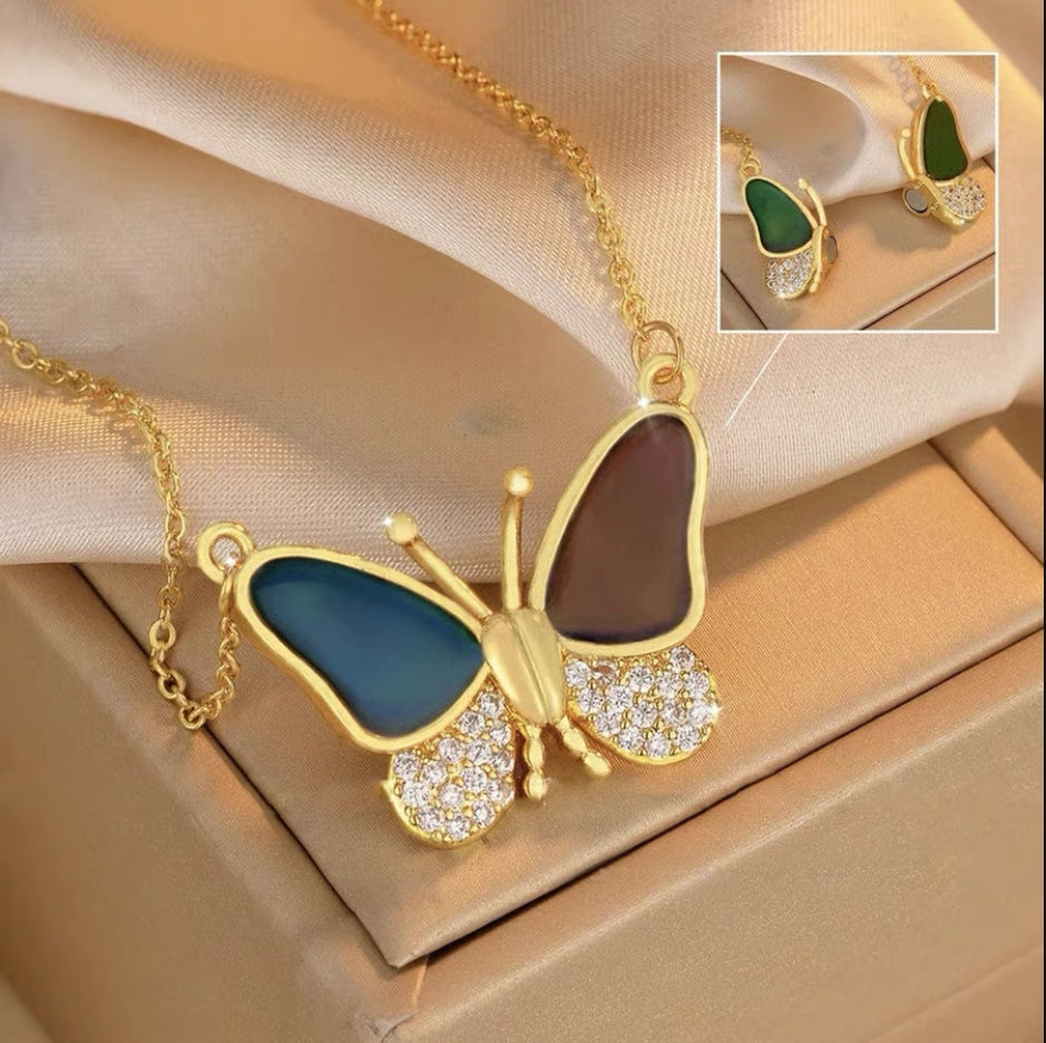 🦋Color Changing Butterfly Necklace